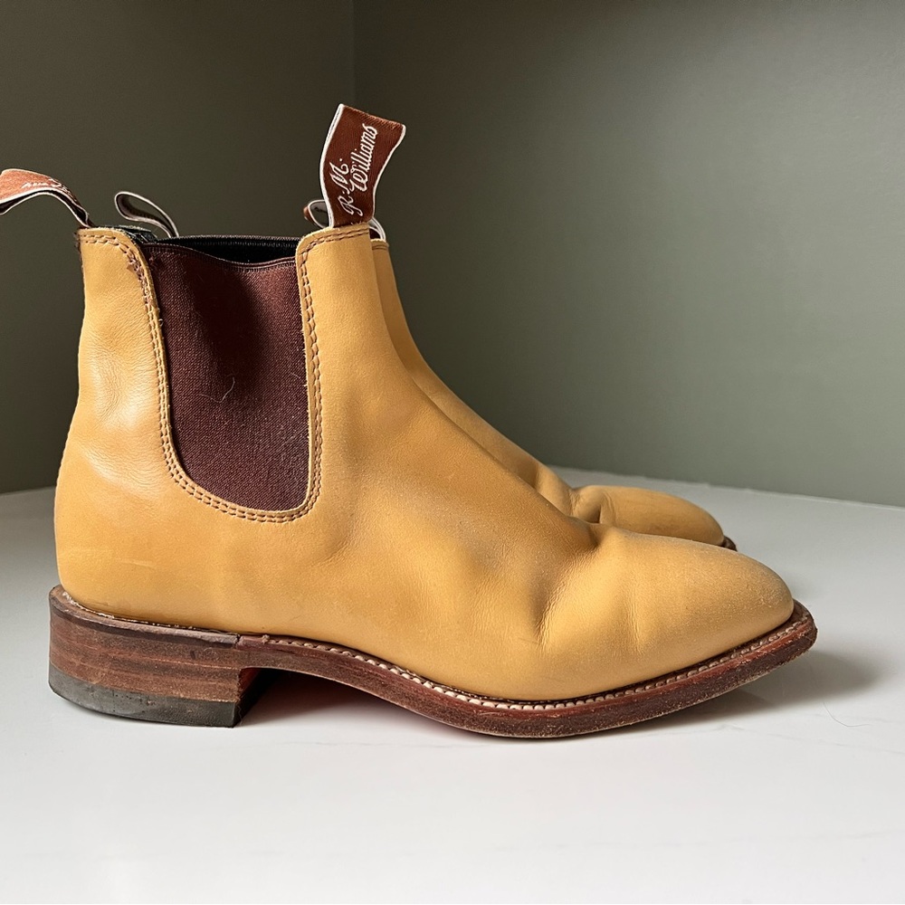 RM Williams Chelsea Boots 6UK (7US Men’s/8.5US Women’s)